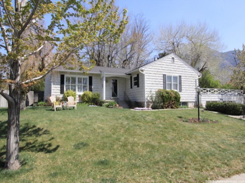 3036 E Morgan Dr S, Holladay