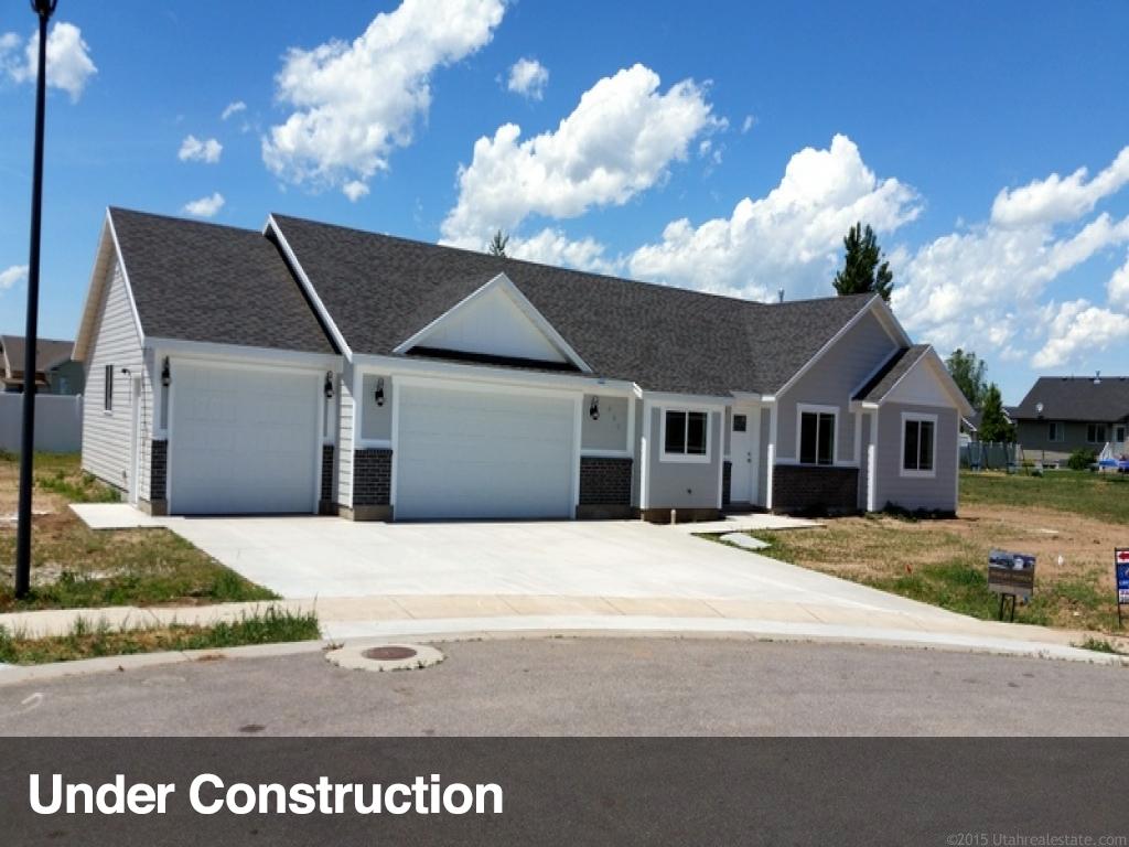 667 E Granny Smith Cir, Preston, ID 83263
