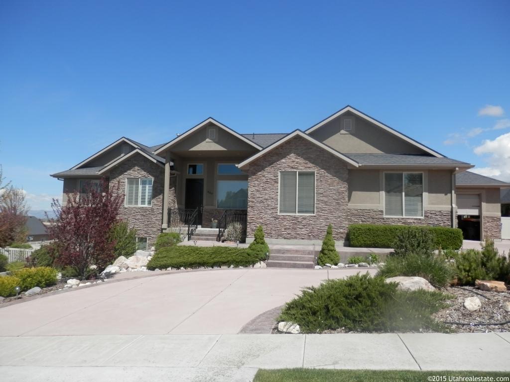 547 E 410 N, Hyde Park, UT 84318