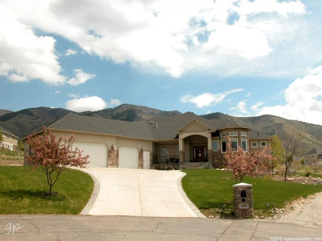1690 E 3375 N, North Logan, UT 84341