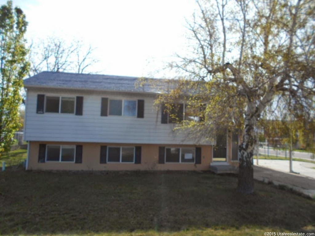 65 S 2000 W, West Point, UT 84015