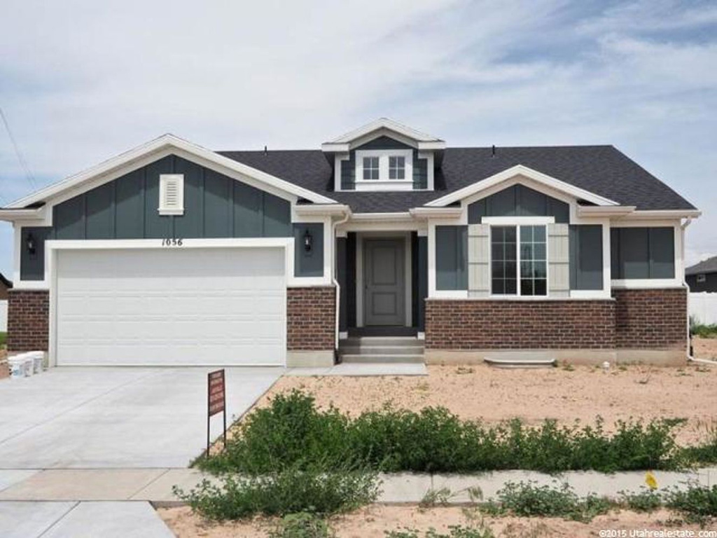 1056 W 950 S, Clearfield, UT 84015