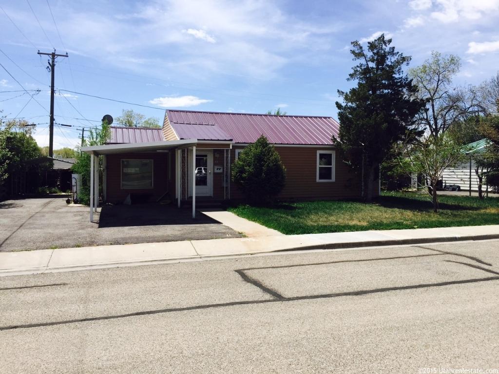 52 E Wasatch Ave S, Vernal, UT 84078