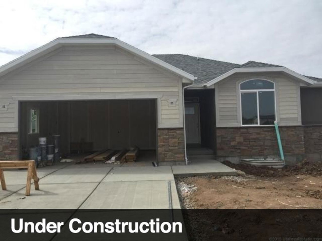296 W 125 N, Clearfield, UT 84015