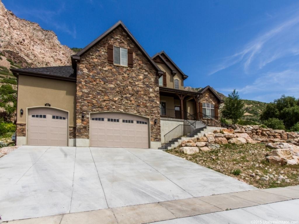 182 S Taylor Ave E, Ogden, UT 84404