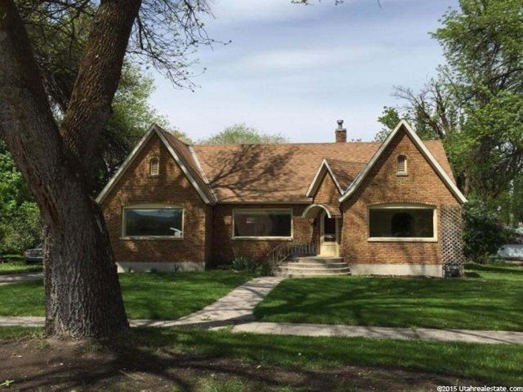 163 E Main St N, Wellsville, UT 84339