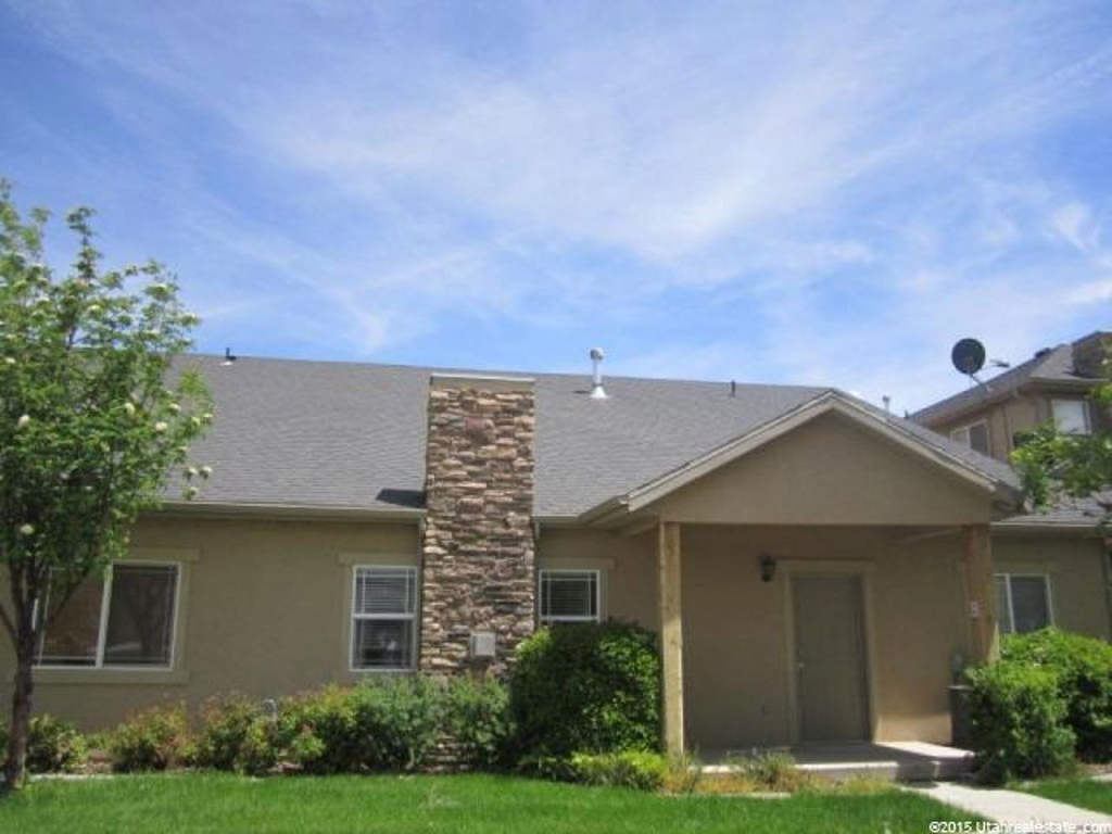 422 E 500 S #B, Vernal, UT 84078