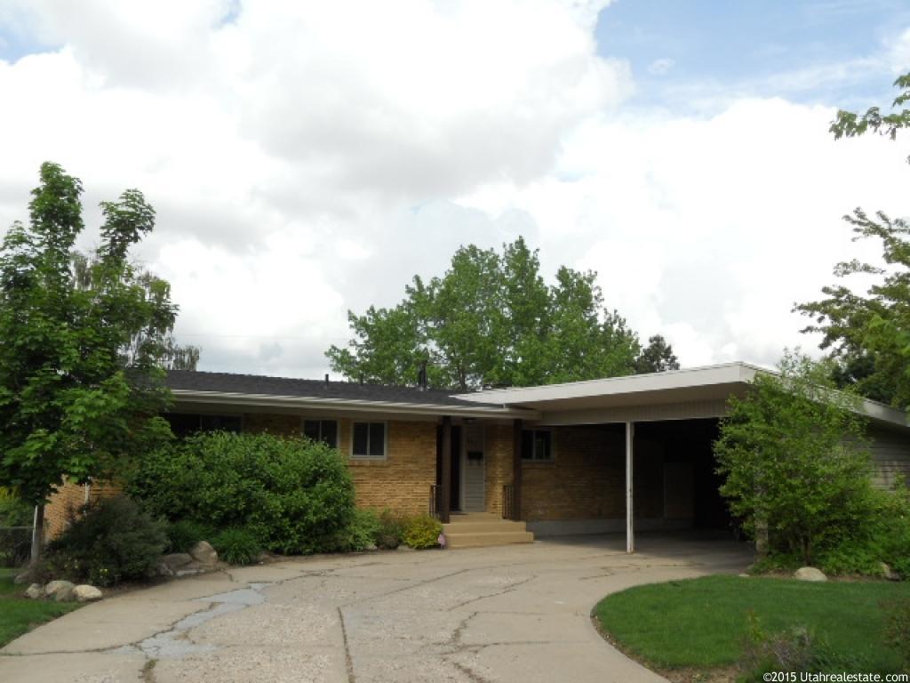 961 Simoron Dr, Ogden, UT 84404