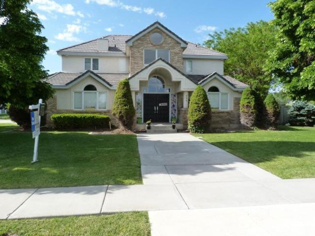 406 E David Dr N, Tremonton, UT 84337