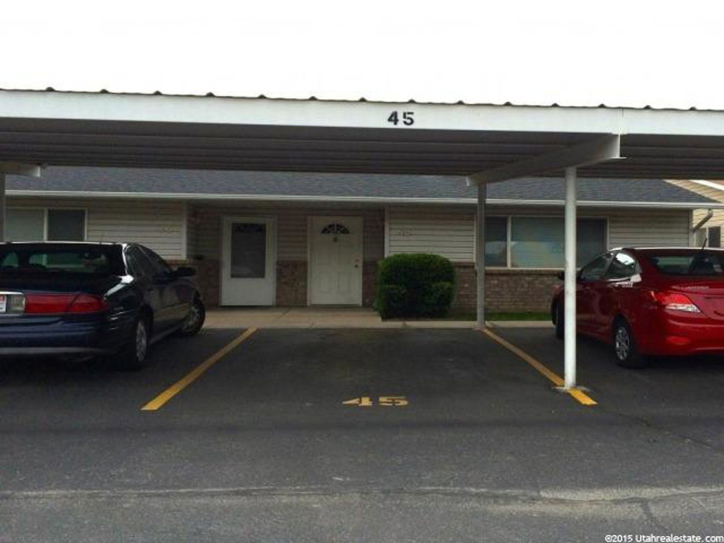 947 E Canyon Rd #45, Ogden, UT 84404