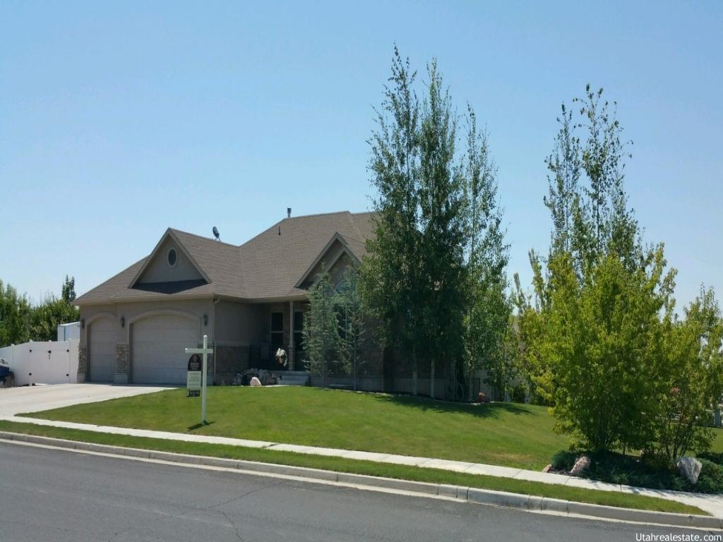 2623 N 2275 W, Clinton, UT 84015
