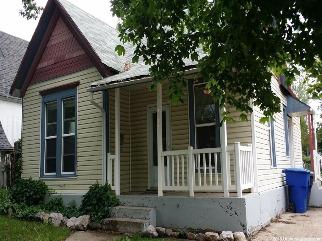 1217 25th St, Ogden, UT 84401