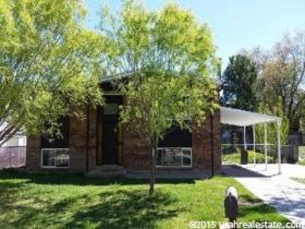 2666 N 950 W, Clinton, UT 84015