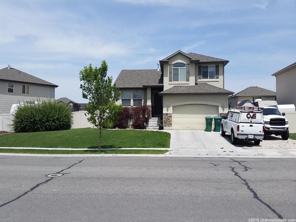 4432 W 5850 S, Hooper, UT 84315