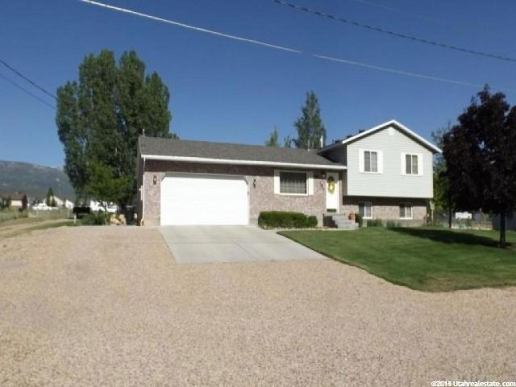 280 N 400 E, Mt Pleasant, UT 84647