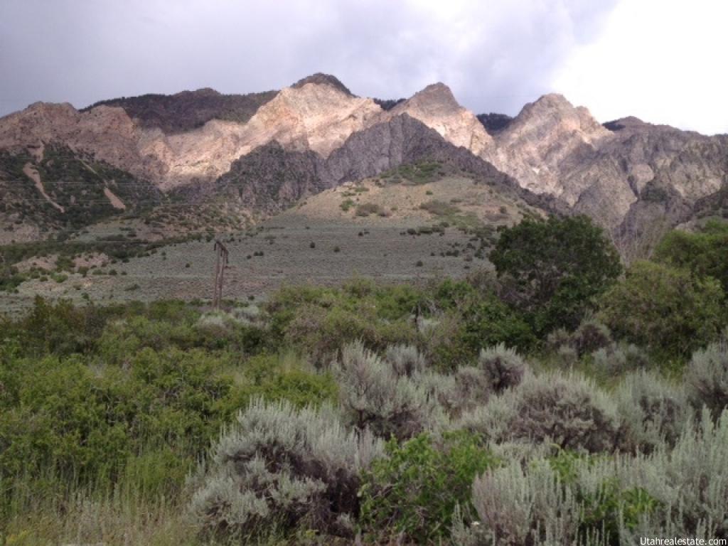 259 S 300 St E, Willard, UT 84340