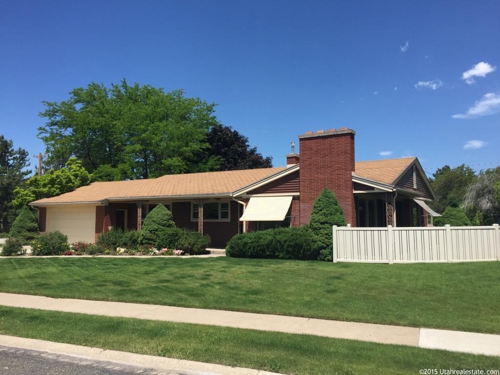 1603 Sunset Dr E, Logan, UT 84321