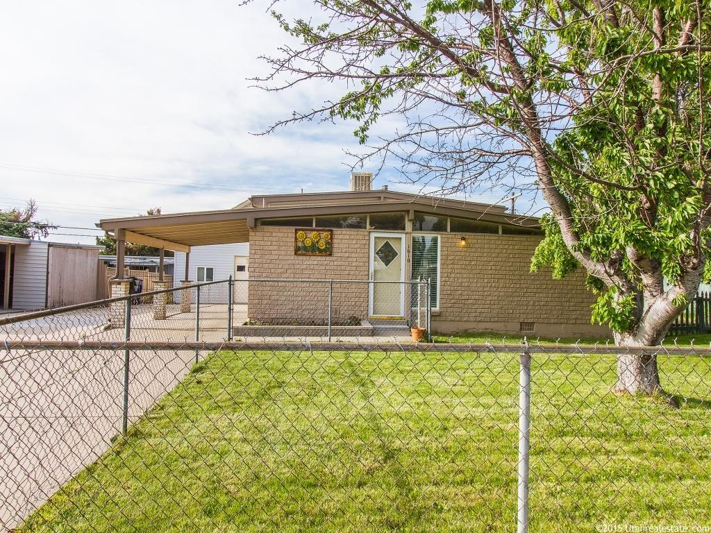 1610 W Lovely Rd, Taylorsville