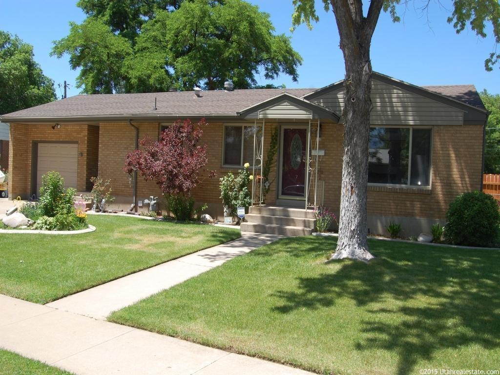162 N Sycamore Cir E, Clearfield, UT 84015