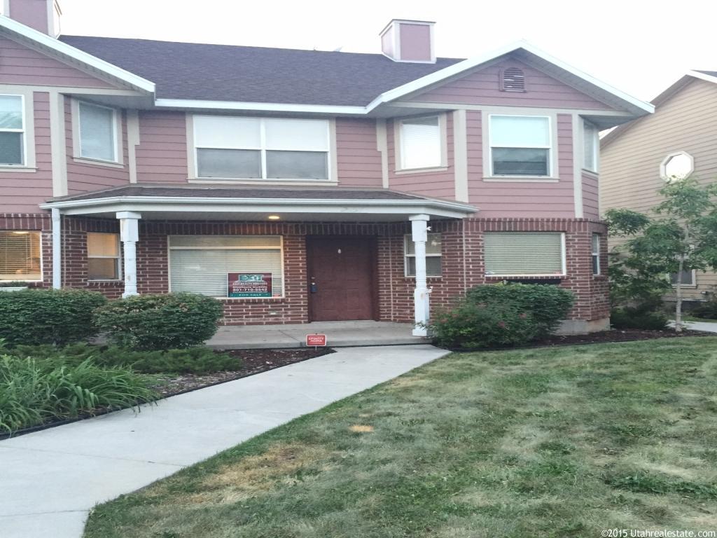 2657 S Jefferson Ave E, Ogden, UT 84401