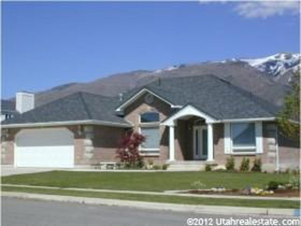 1924 N 2000 E, Layton, UT 84040