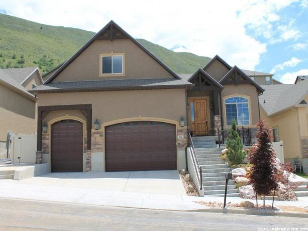 266 E Red Leaf Dr, Draper, UT 84020