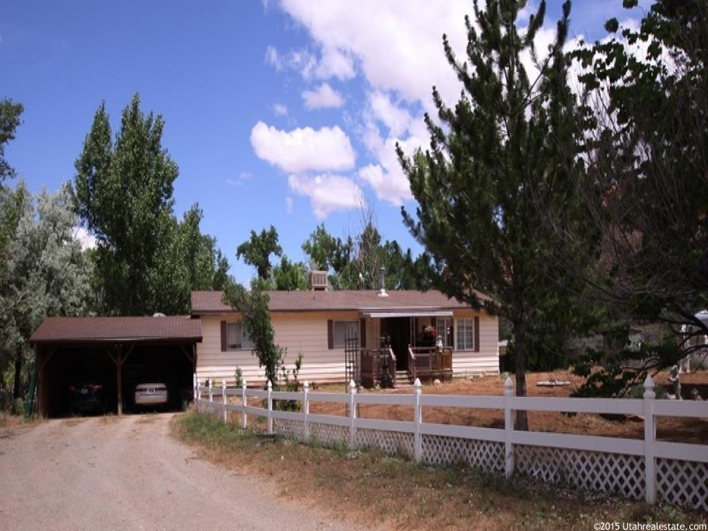 3231 E Bench Rd, Moab, UT 84532