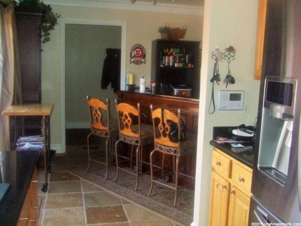 2269 S Ridgewood Way E, Bountiful, UT 84010