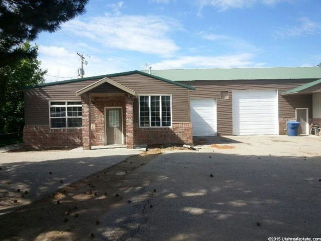 465 W 2000 S, Perry, UT 84302
