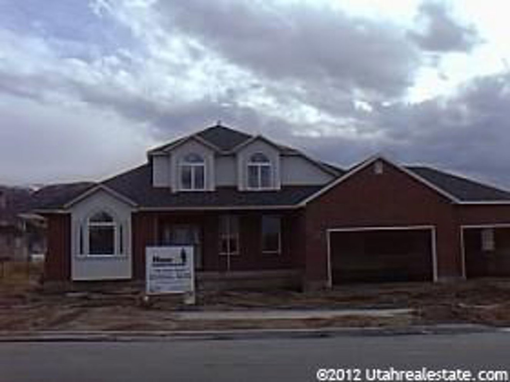 1618 E Cherry Creek Ln, Draper, UT 84020