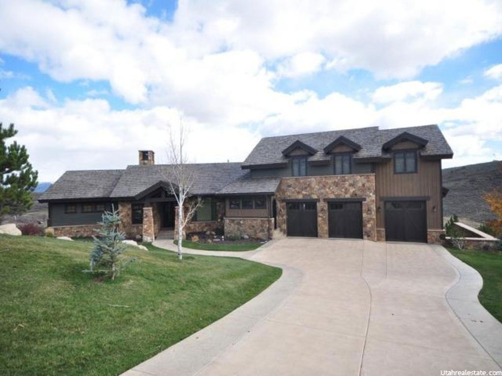 9060 N Twin Peaks E, Kamas, UT 84036