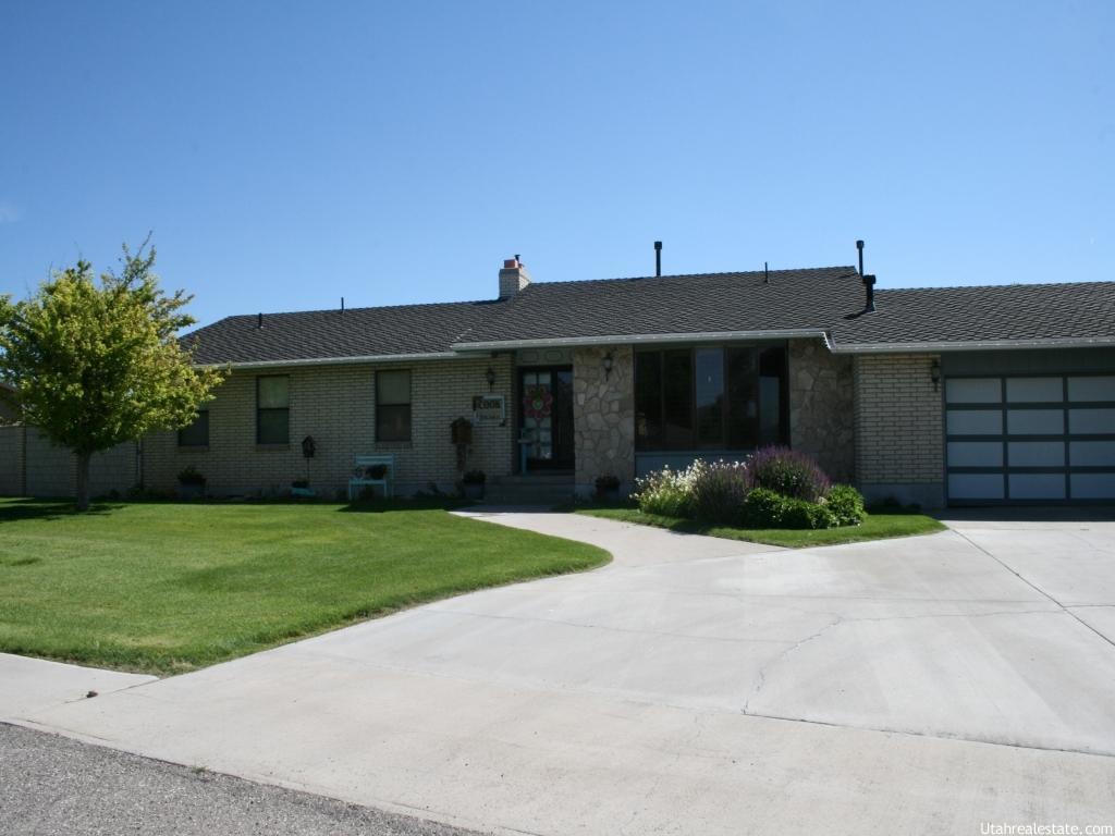 79 S 400 E, Moroni, UT 84646