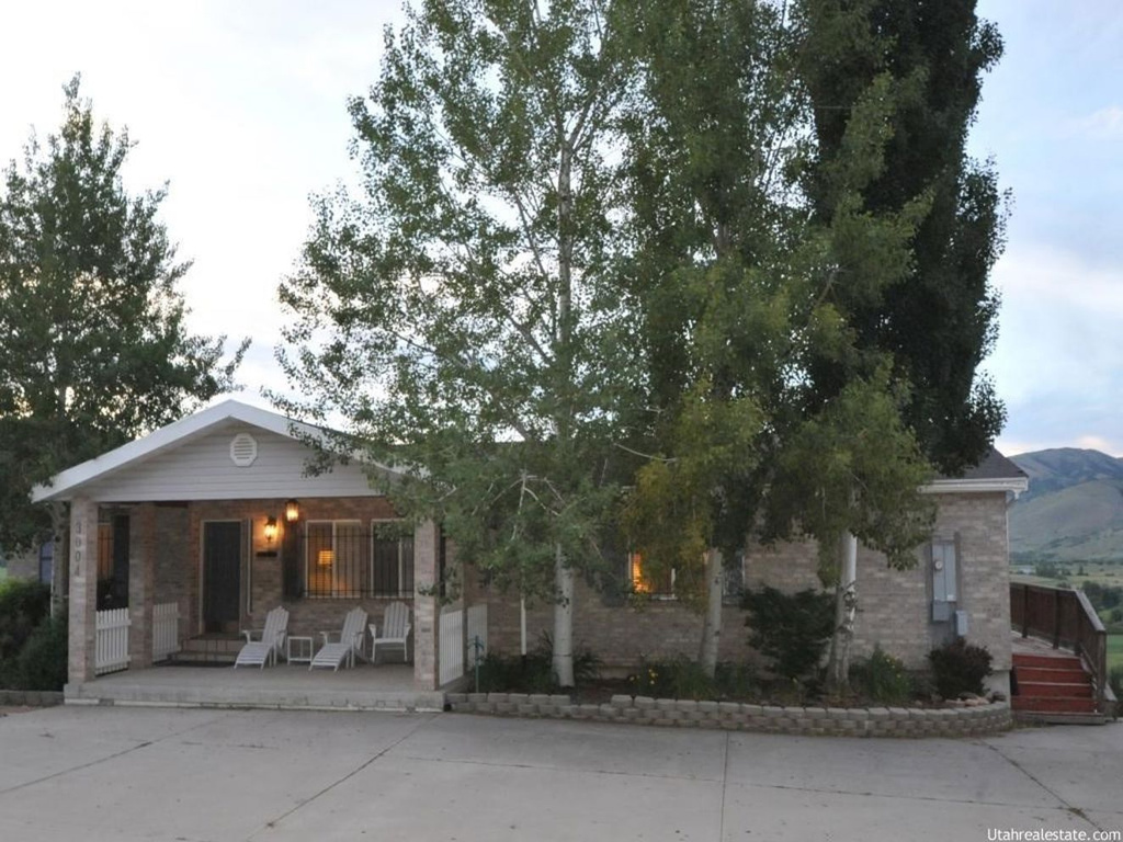 3004 E 3350 N, Eden, UT 84310