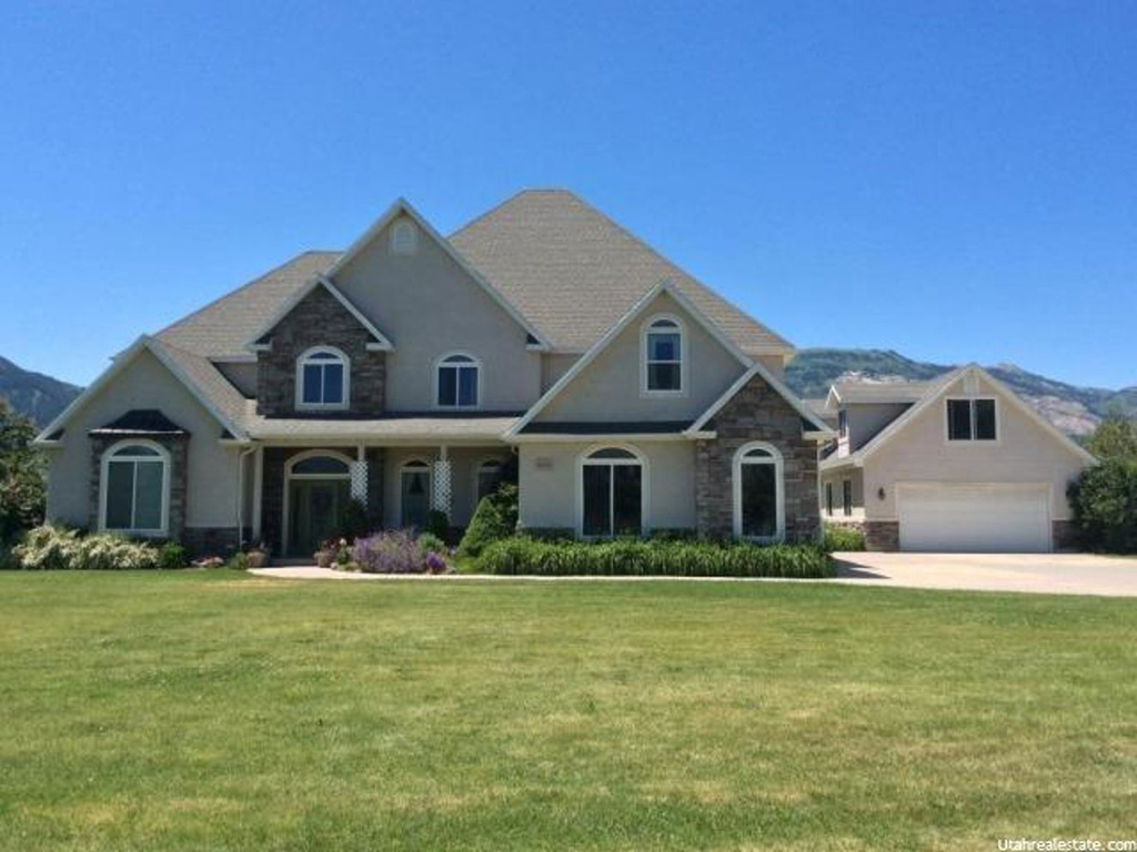 4233 N River Drive E, Eden, UT 84310