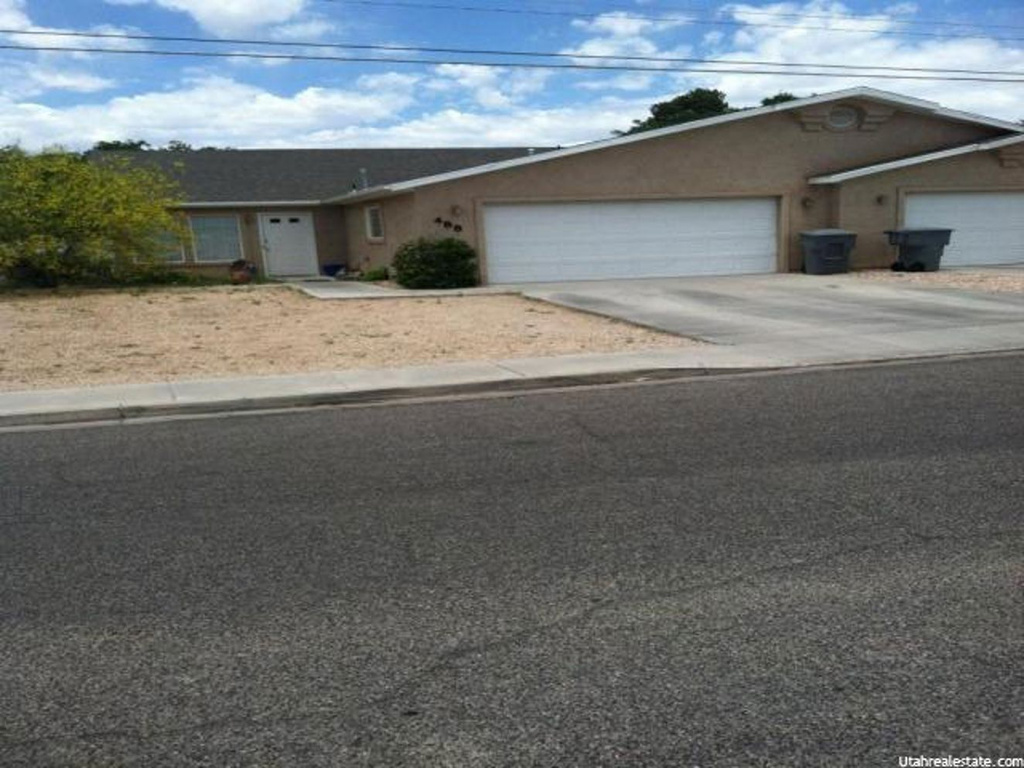 484 S 1100 E, St. George, UT 84770