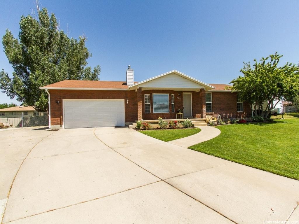 788 N 2575 W, West Point, UT 84015