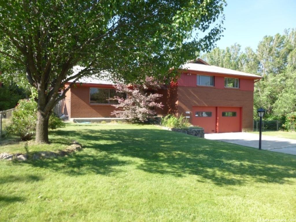1215 E Henderson S, Ogden, UT 84404