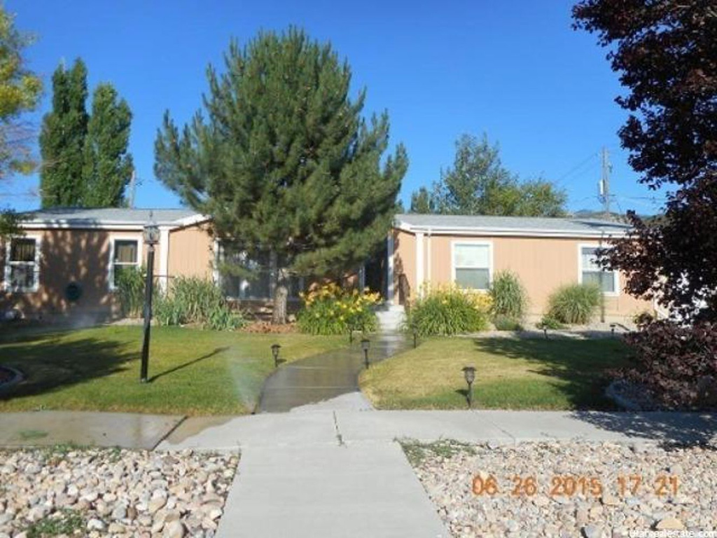 535 S 400 E, Nephi, UT 84648