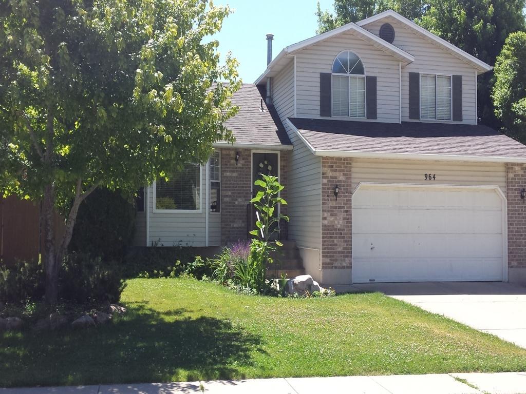 964 E 250 S, Layton, UT 84041