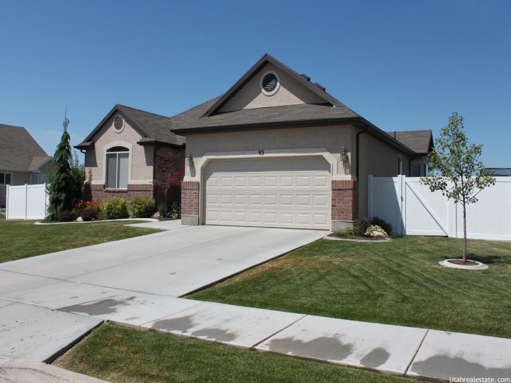 93 N 2775 W, West Point, UT 84015