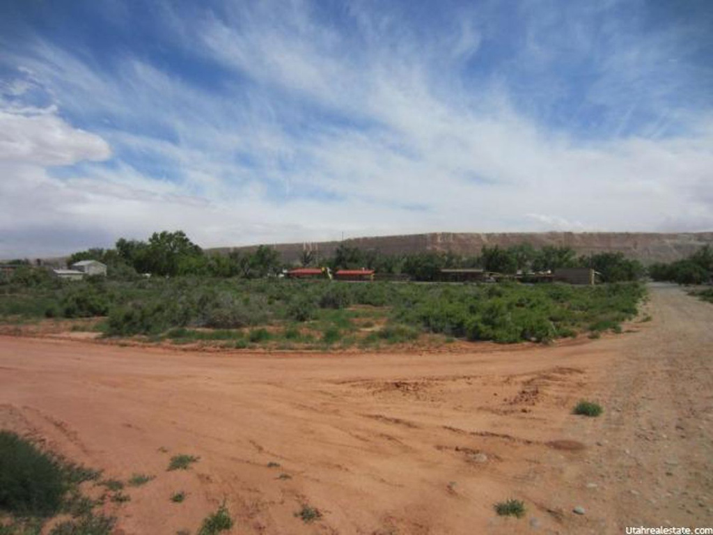 Bluff, UT 84512