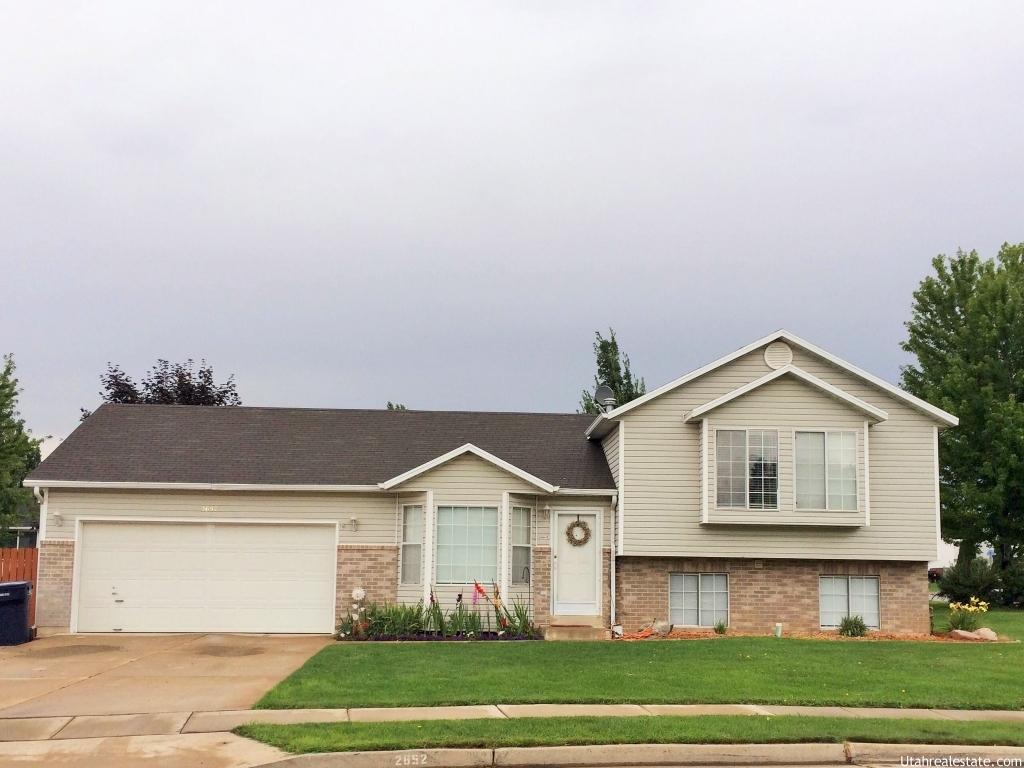 2652 W 4200 S, Roy, UT 84067