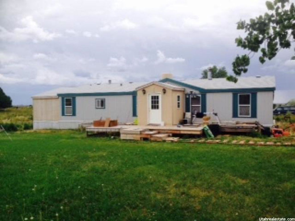944 E Kiva Dr, Blanding, UT 84511