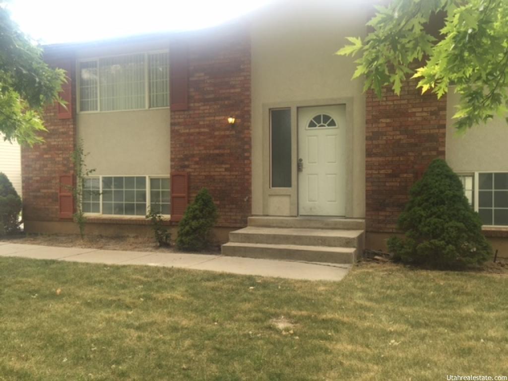 943 N 925 E, Ogden, UT 84404