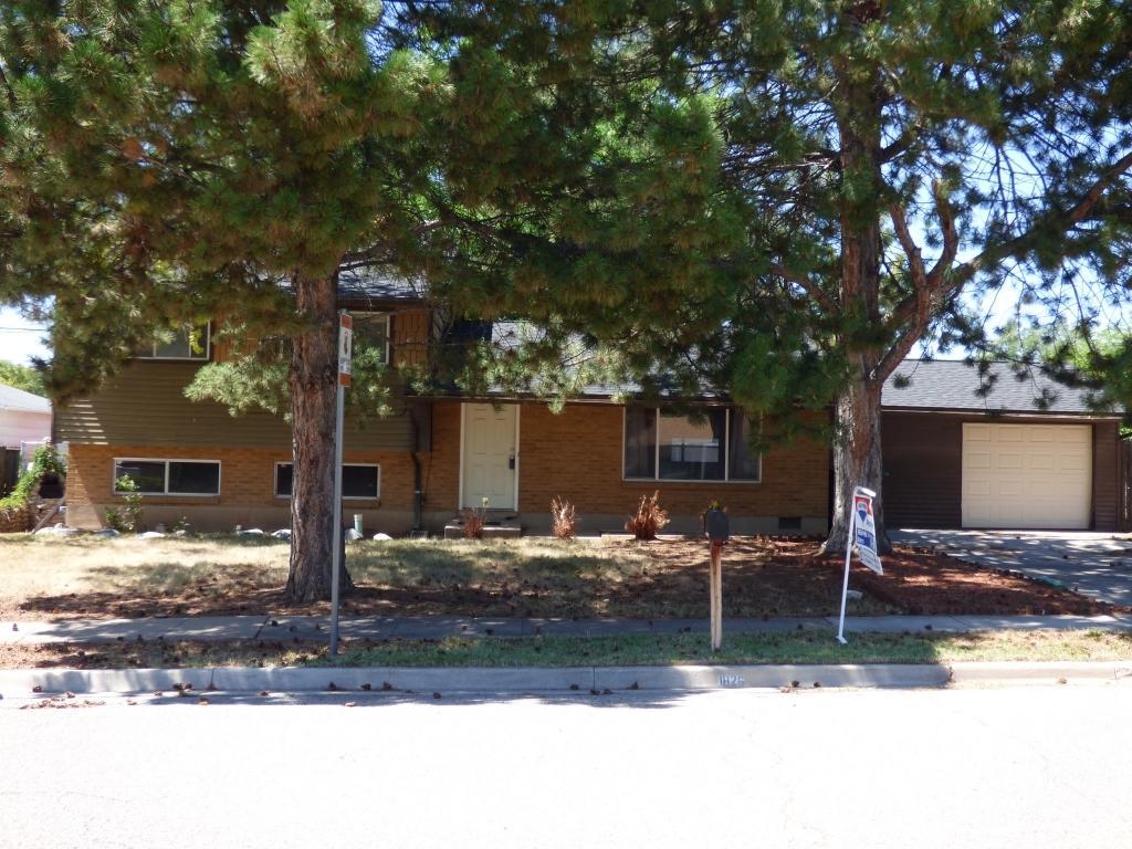 1826 John St, Layton, UT 84041