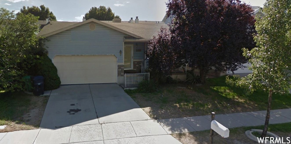 8277 S 560 E, Sandy, UT 84070