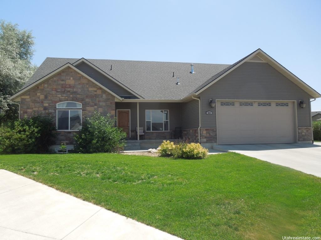 562 E Willow Cir, North Logan, UT 84341