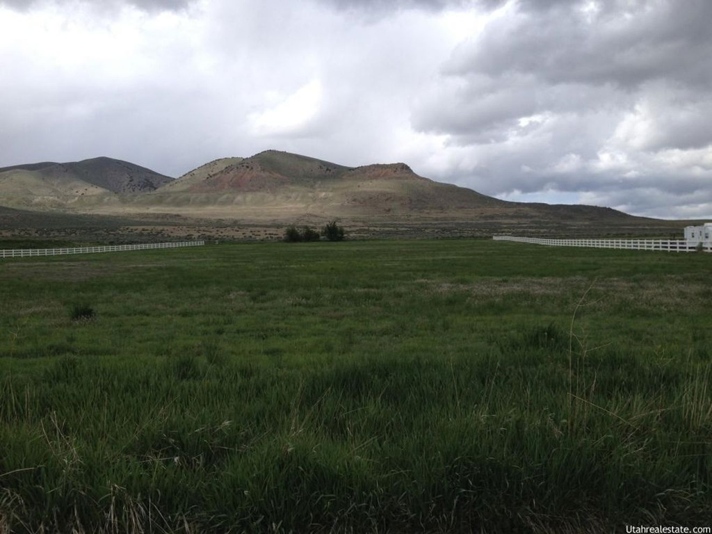 12540 W 8040 N #5, Penrose, UT 84337
