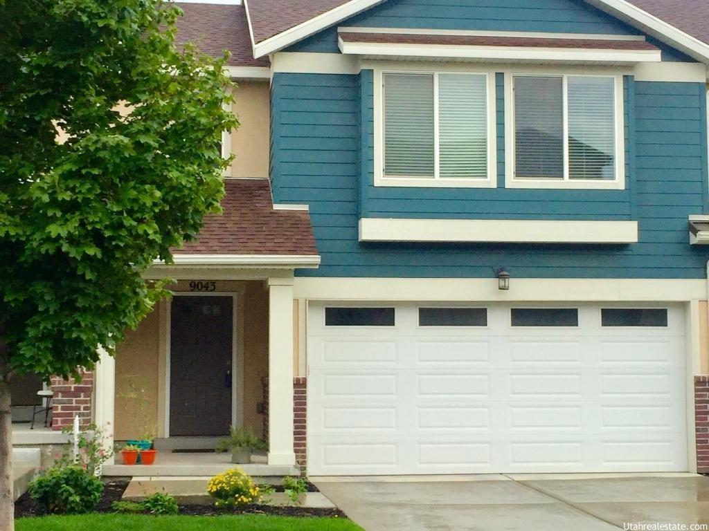 9043 S Heights Dr, Sandy, UT 84094