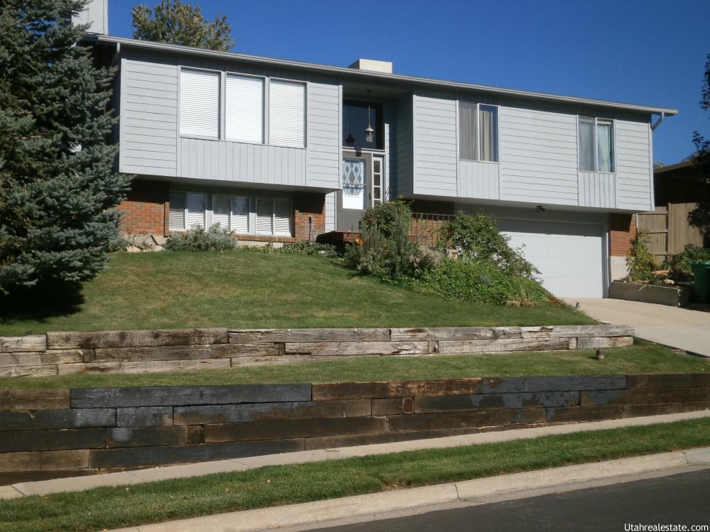 9875 S FALCON HURST DR, Sandy UT 84092